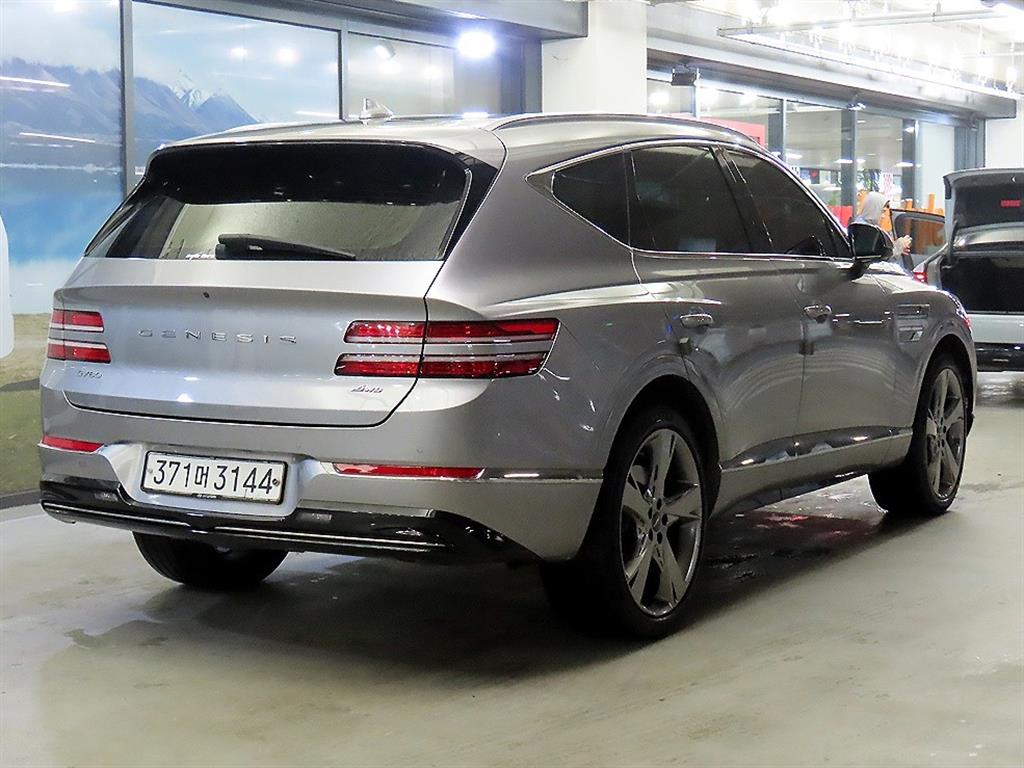 Genesis GV80 - Vista 4