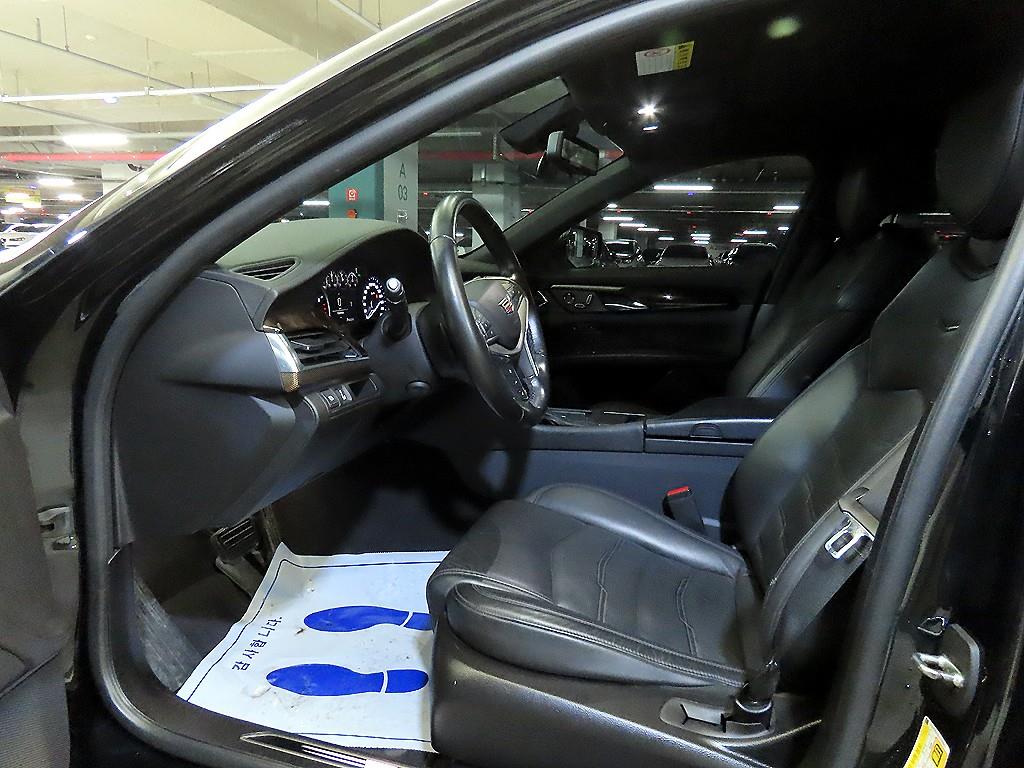 Cadillac CT6 - Vista 6