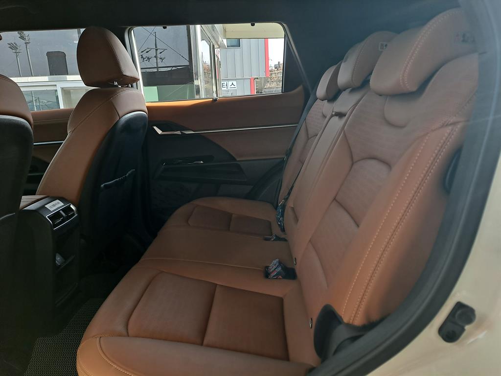 Ssangyong Torres - Vista 11