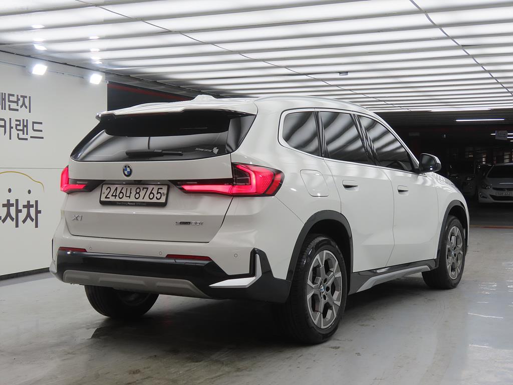 BMW X1 - Vista 4