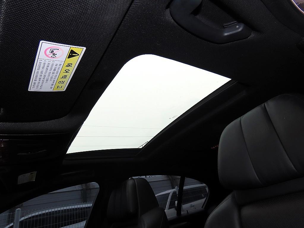 BMW 5 Series 2012 Gris - Importación desde Corea - HF Imports Iquique - Foto 17