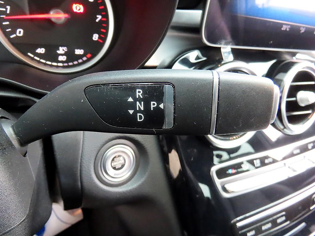 Mercedes Benz C Class - Vista 10