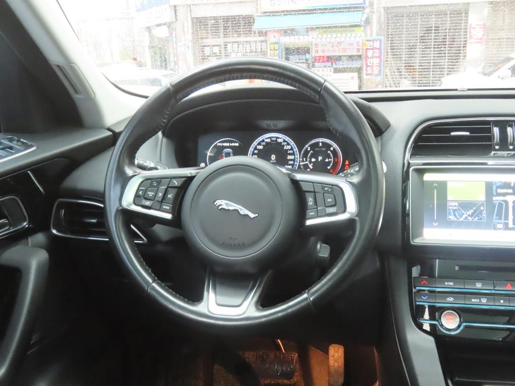 Jaguar F-PACE 2018 - Importación desde Corea - HF Imports Iquique - Foto 17