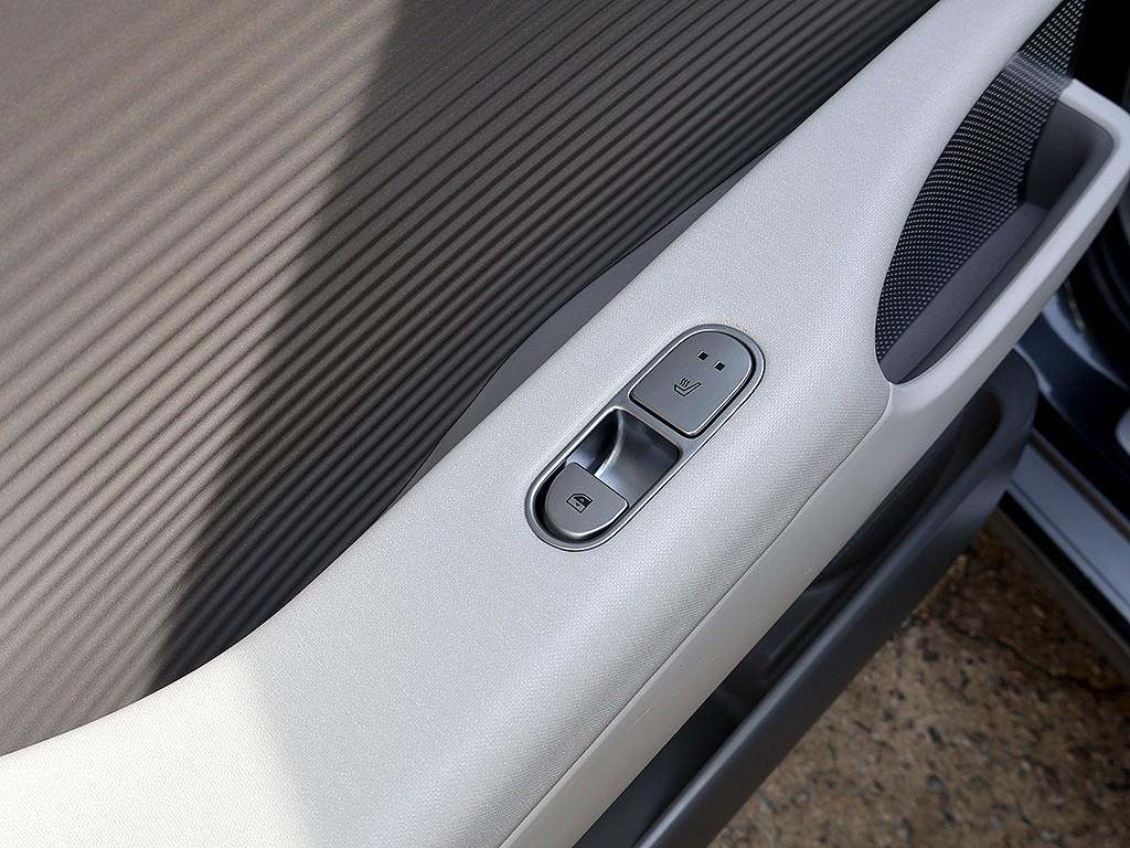 HYUNDAI Ioniq 6 2023 Gris - Importación desde Corea - HF Imports Iquique - Foto 13