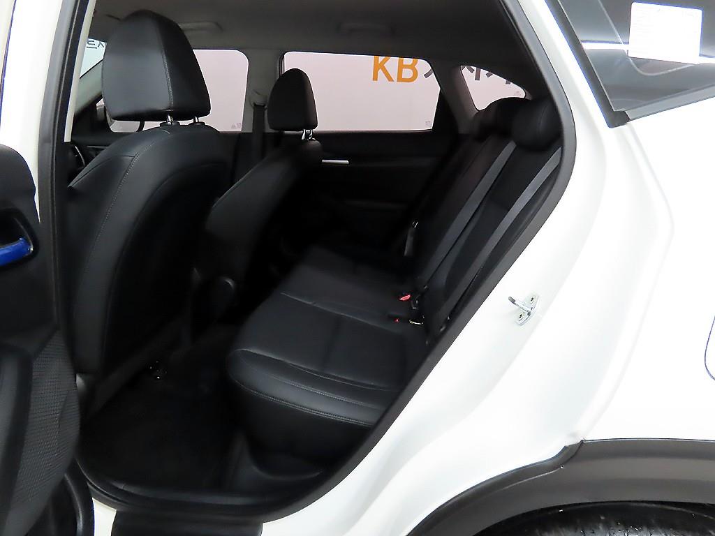KIA Seltos - Vista 6