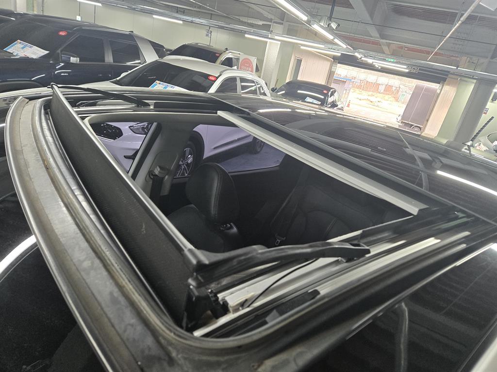 HYUNDAI Tucson 2012 Blanco - Importación desde Corea - HF Imports Iquique - Foto 18