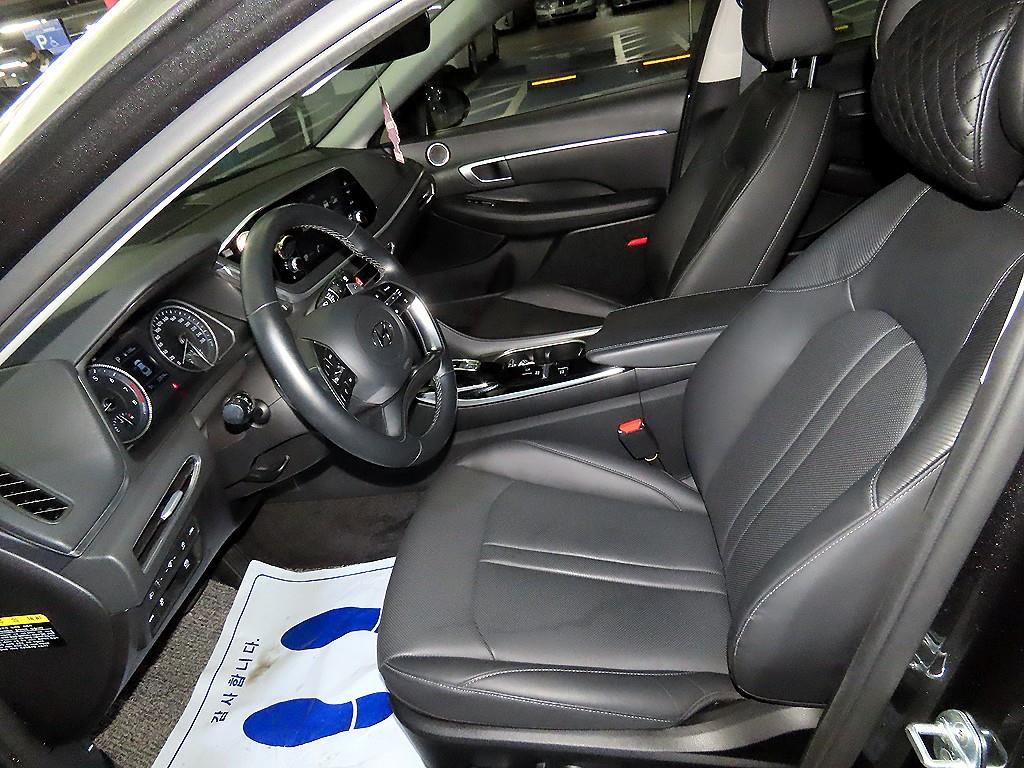 HYUNDAI Sonata - Vista 6