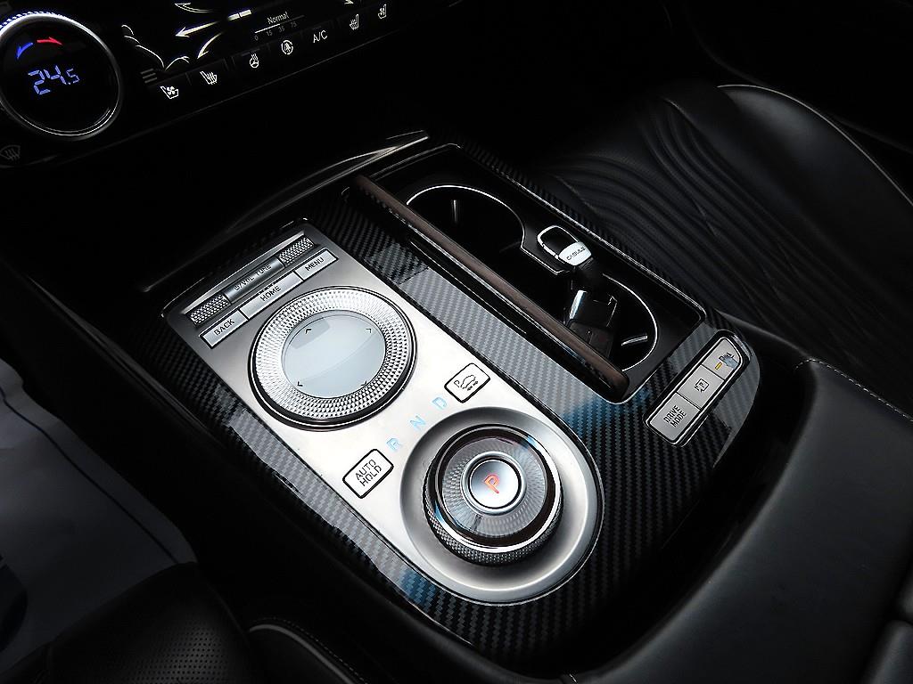 Genesis G80 - Vista 11