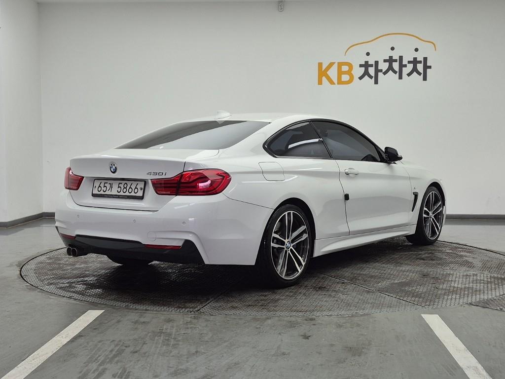 BMW 4 Series - Vista 4