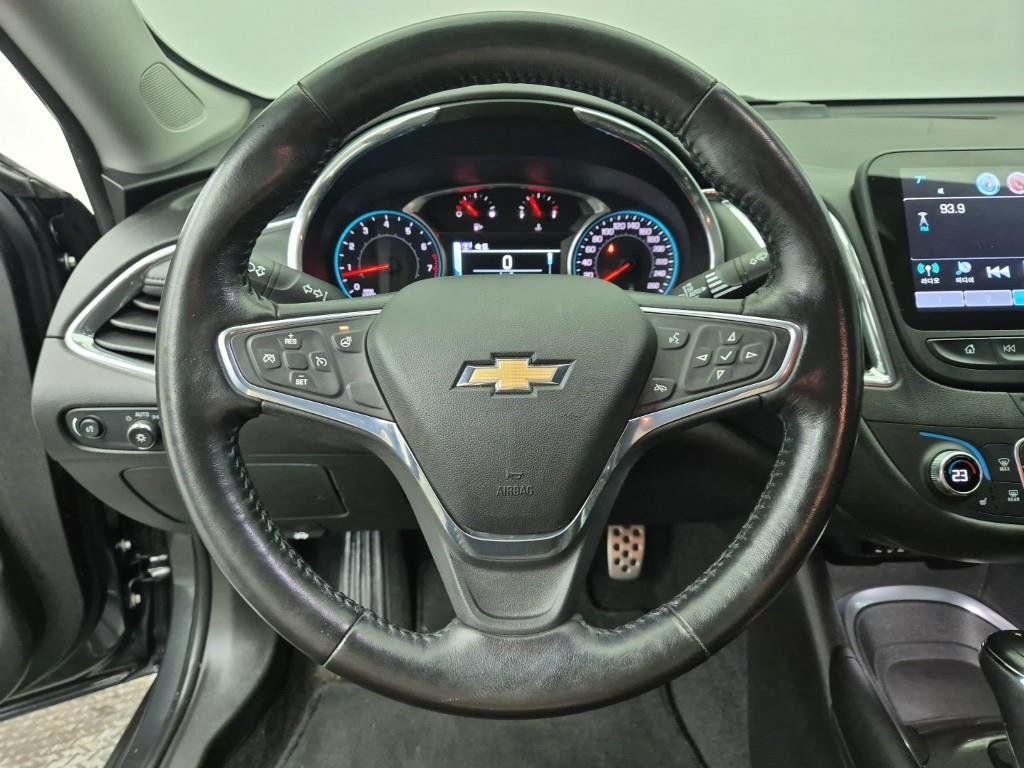 Chevrolet Malibu - Vista 9