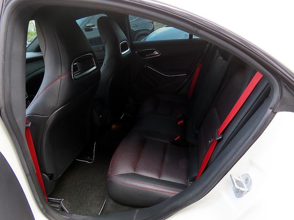 Mercedes Benz CLA Class - Vista 6