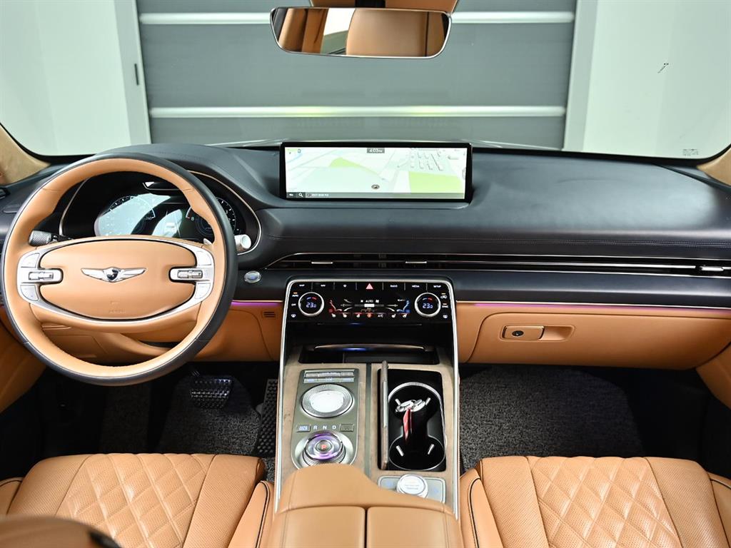 Genesis GV80 - Vista 7