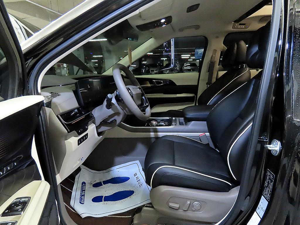 KIA Carnival - Vista 6