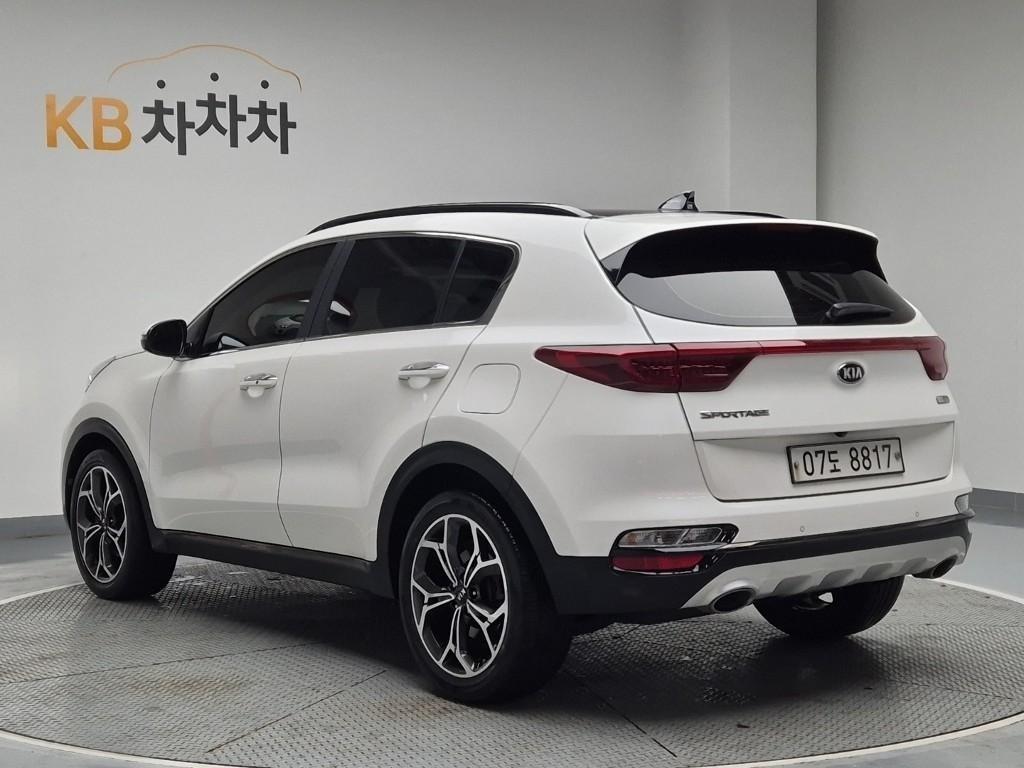 KIA Sportage - Vista 4