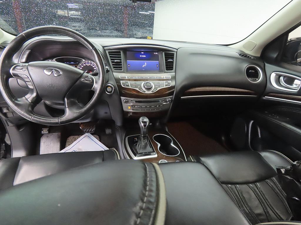 Infiniti QX - Vista 7