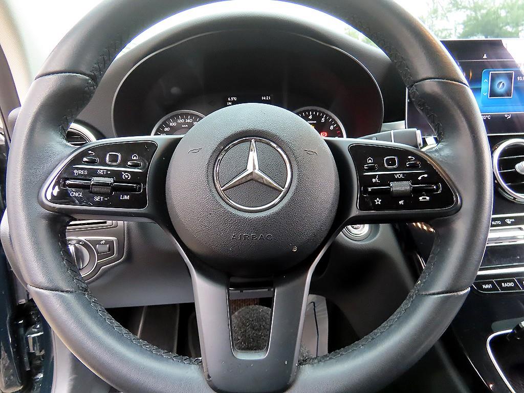 Mercedes Benz C Class - Vista 8