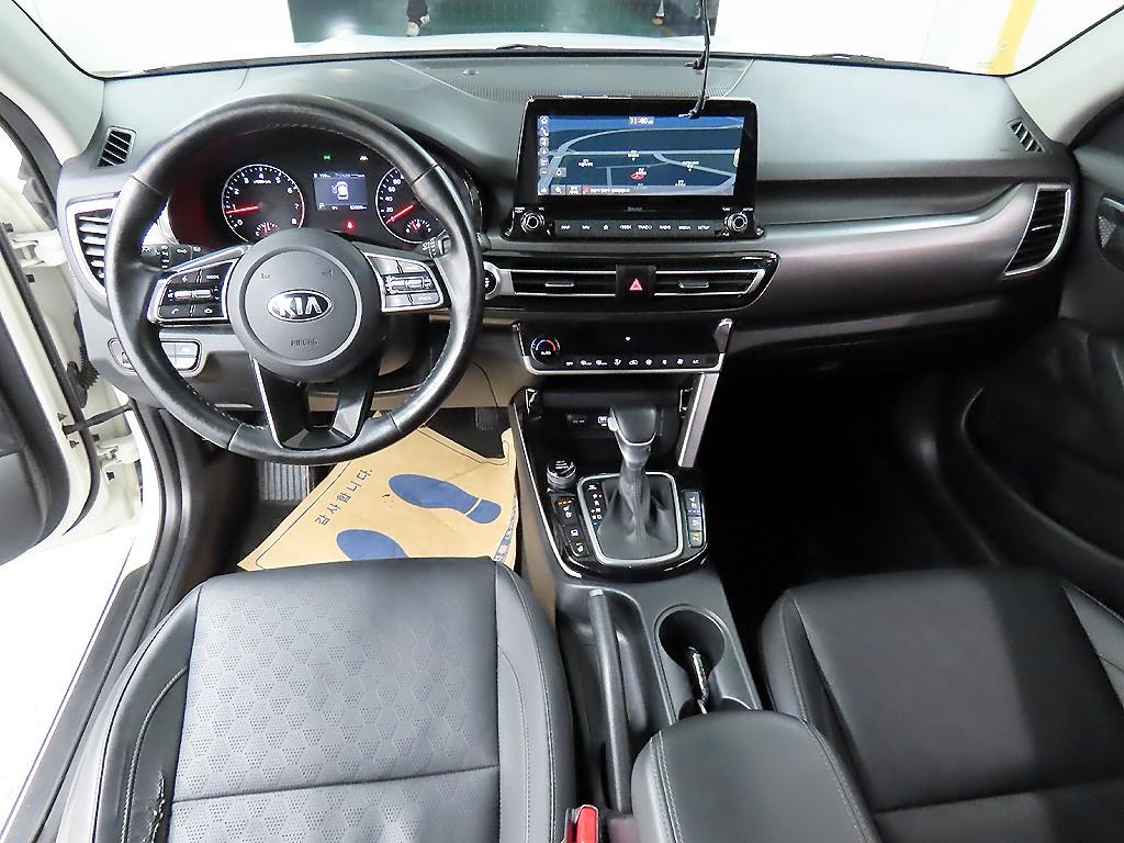 KIA Seltos - Vista 7