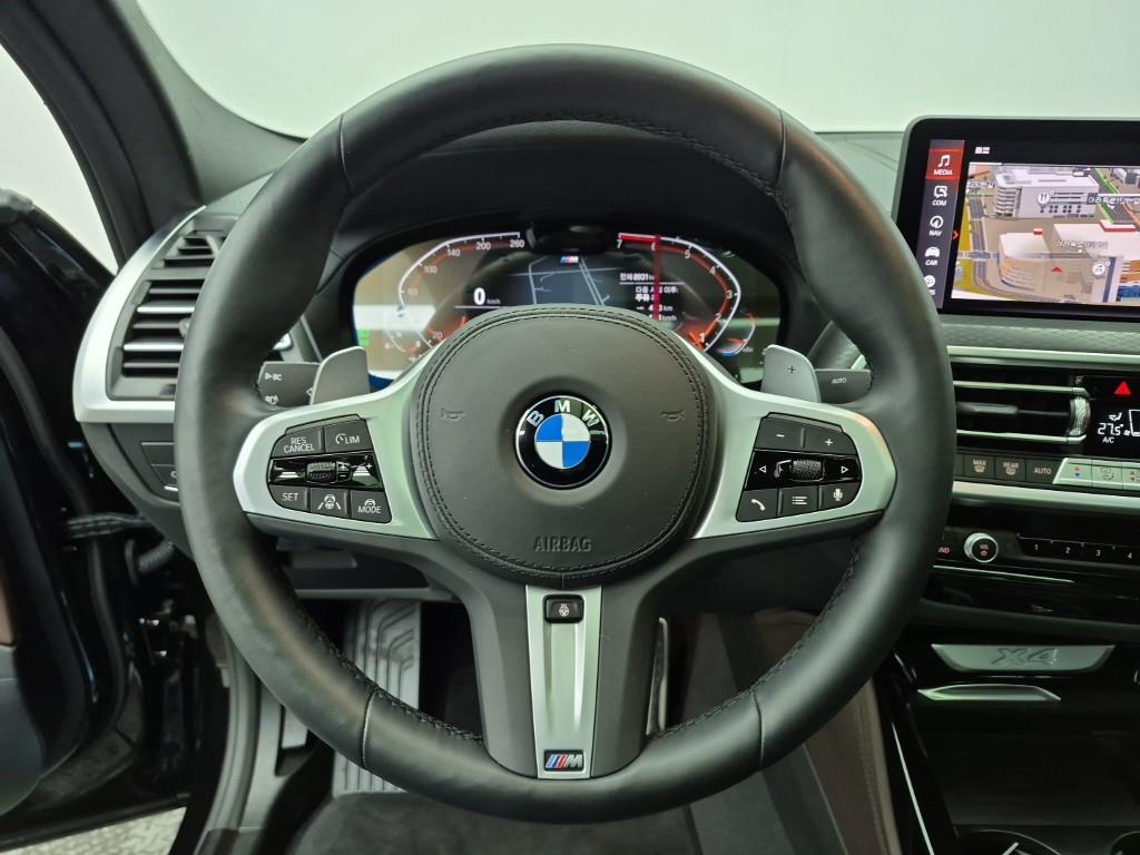 BMW X4 - Vista 9