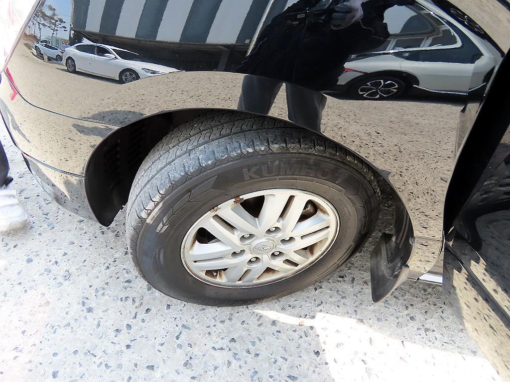 HYUNDAI Starex 2017 Negro - Importación desde Corea - HF Imports Iquique - Foto 19