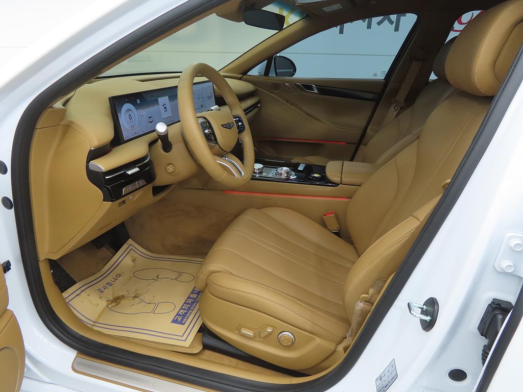 Genesis G80 - Vista 5