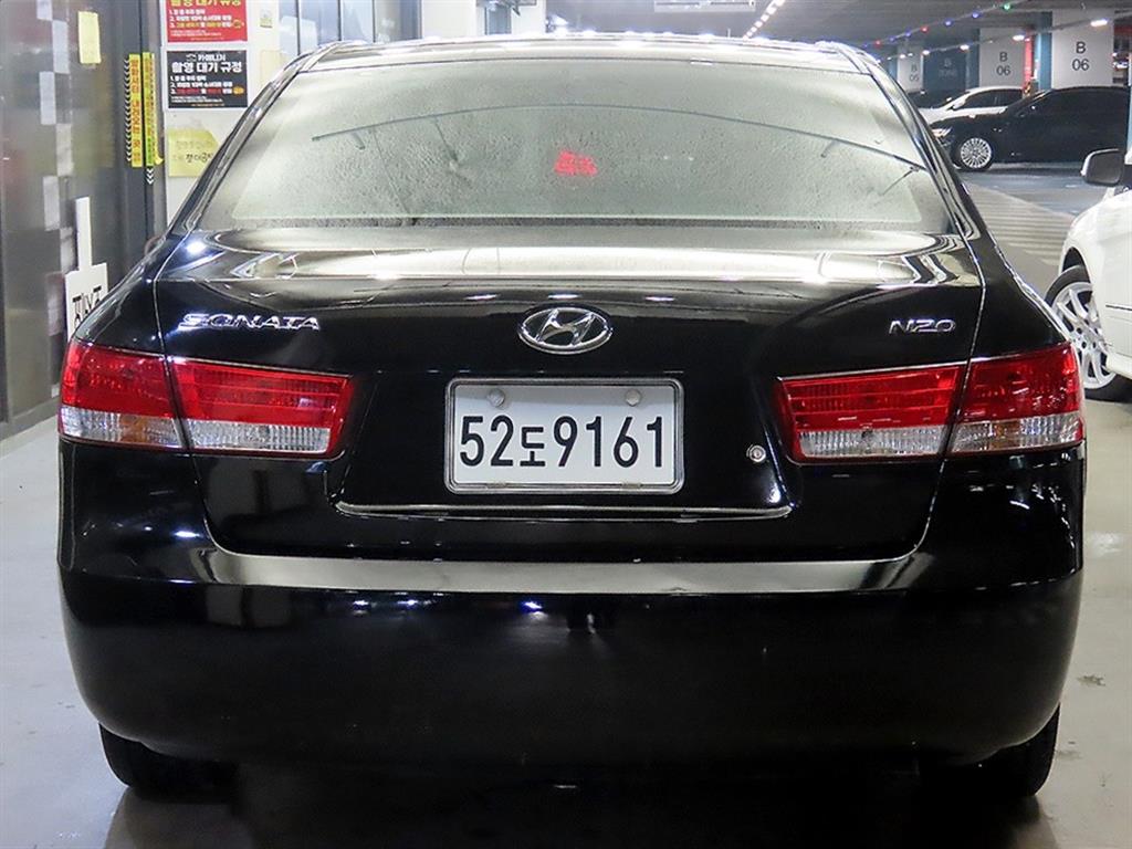 HYUNDAI Sonata - Vista 5