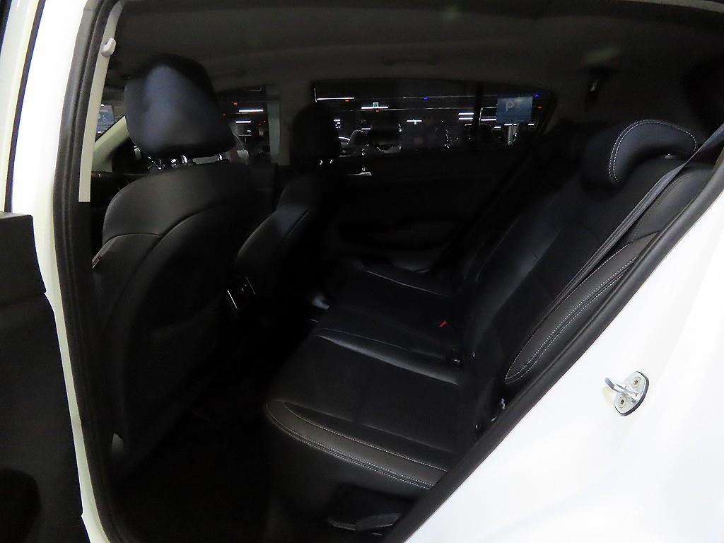 KIA Sportage - Vista 7