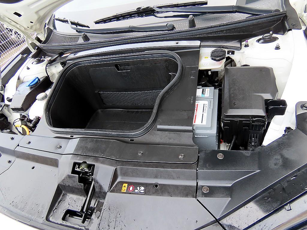 HYUNDAI Ioniq 6 2023 Blanco - Importación desde Corea - HF Imports Iquique - Foto 19