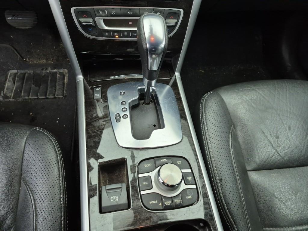 SAMSUNG SM5 - Vista 8