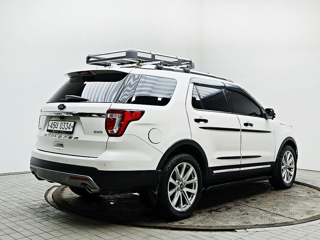 Ford Explorer - Vista 7