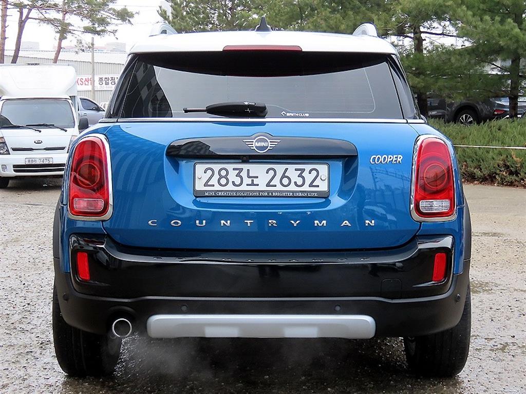 Mini Countryman - Vista 4