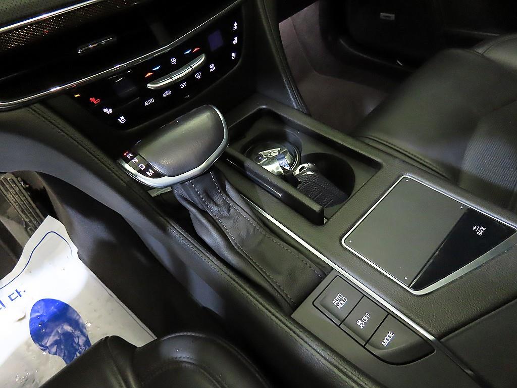 Cadillac CT6 - Vista 12