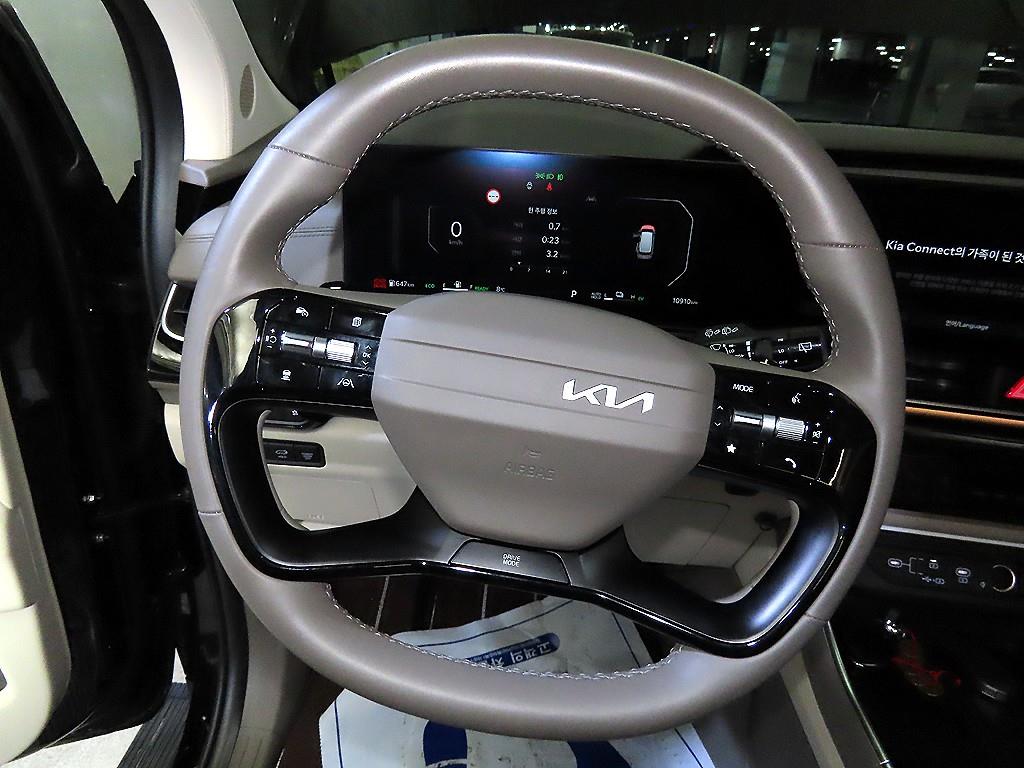 KIA Carnival - Vista 8