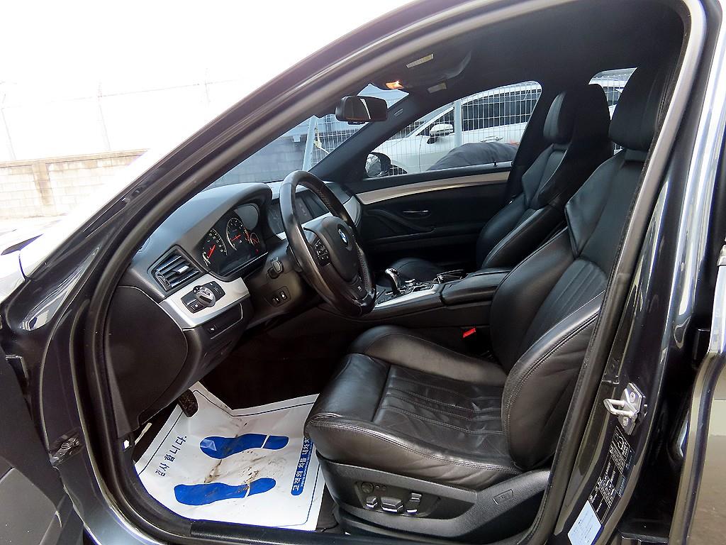 BMW 5 Series - Vista 5