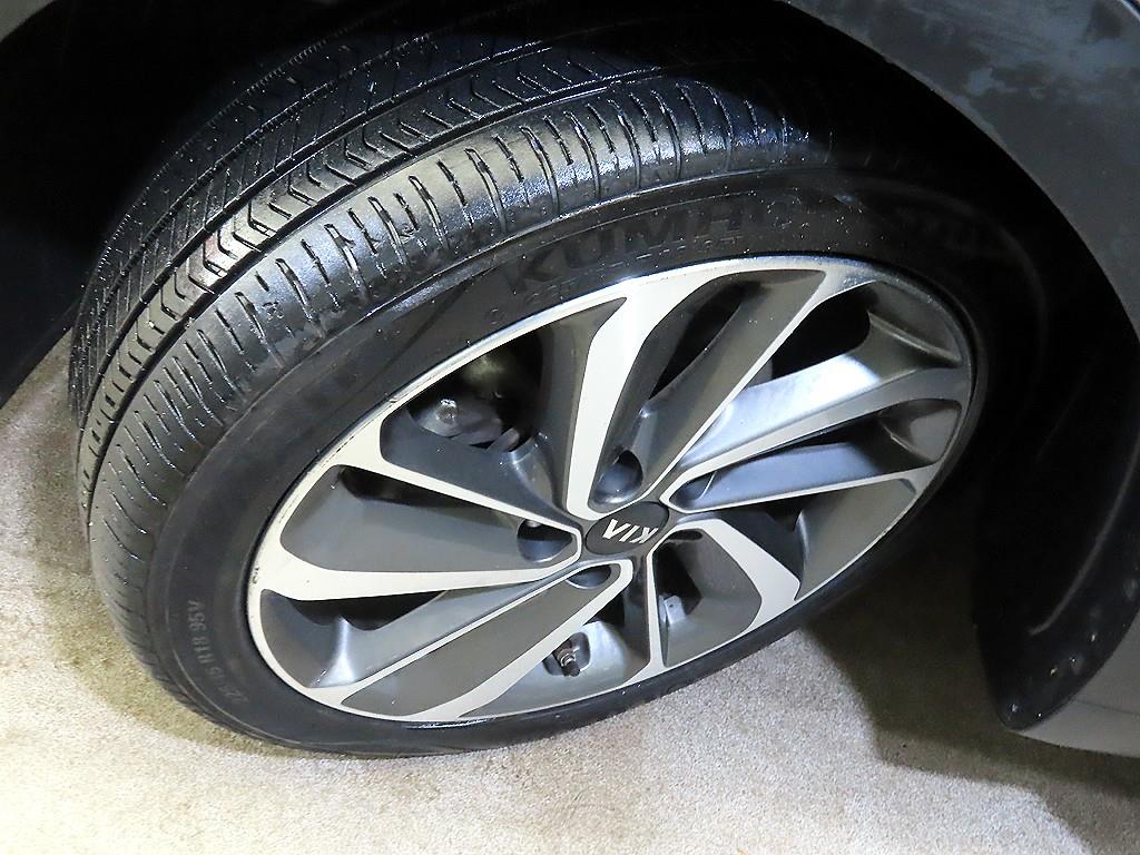 KIA Niro 2018 Gris - Importación desde Corea - HF Imports Iquique - Foto 20