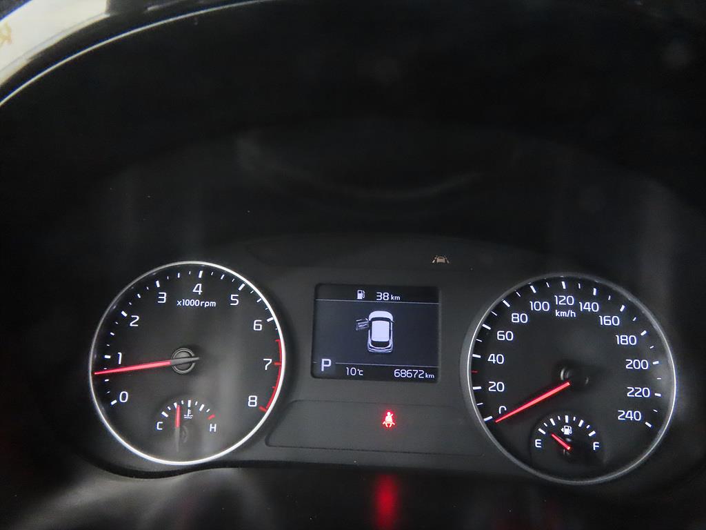 KIA Seltos - Vista 9