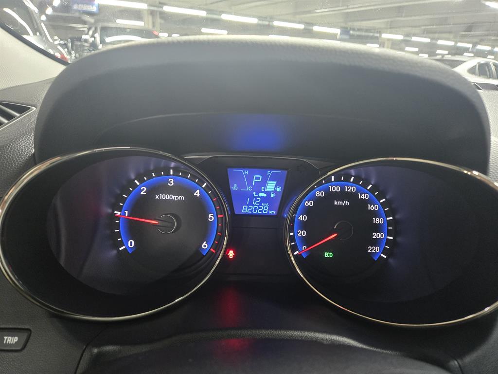 HYUNDAI Tucson - Vista 11