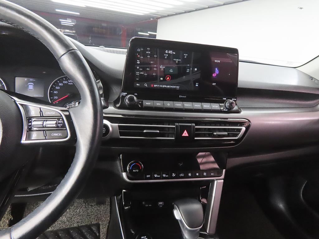 KIA Seltos - Vista 10