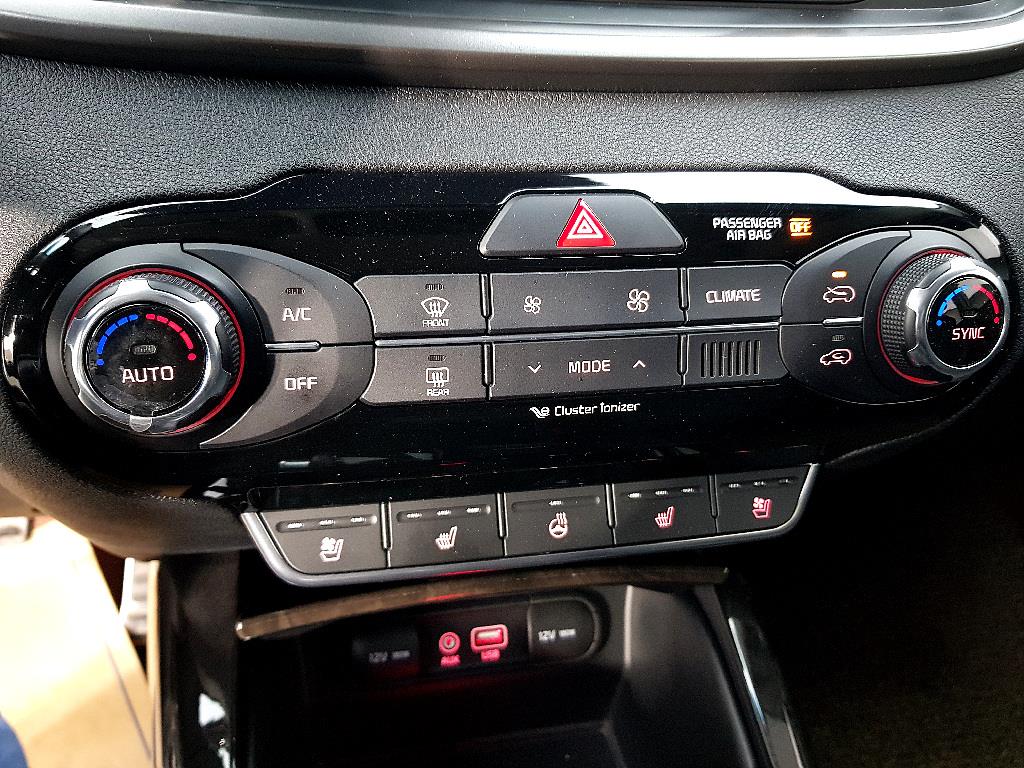 KIA Sorento - Vista 11