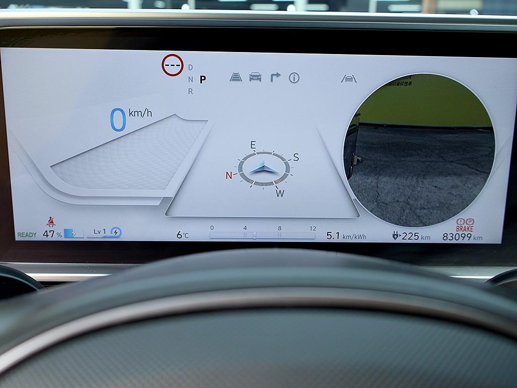 HYUNDAI Ioniq 6 - Vista 11