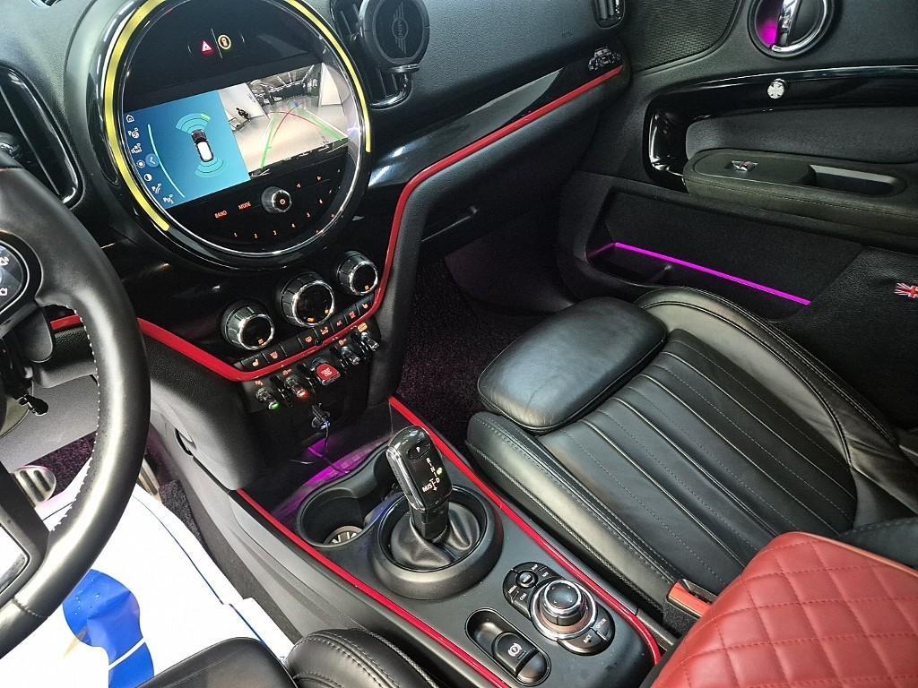 Mini Countryman - Vista 9