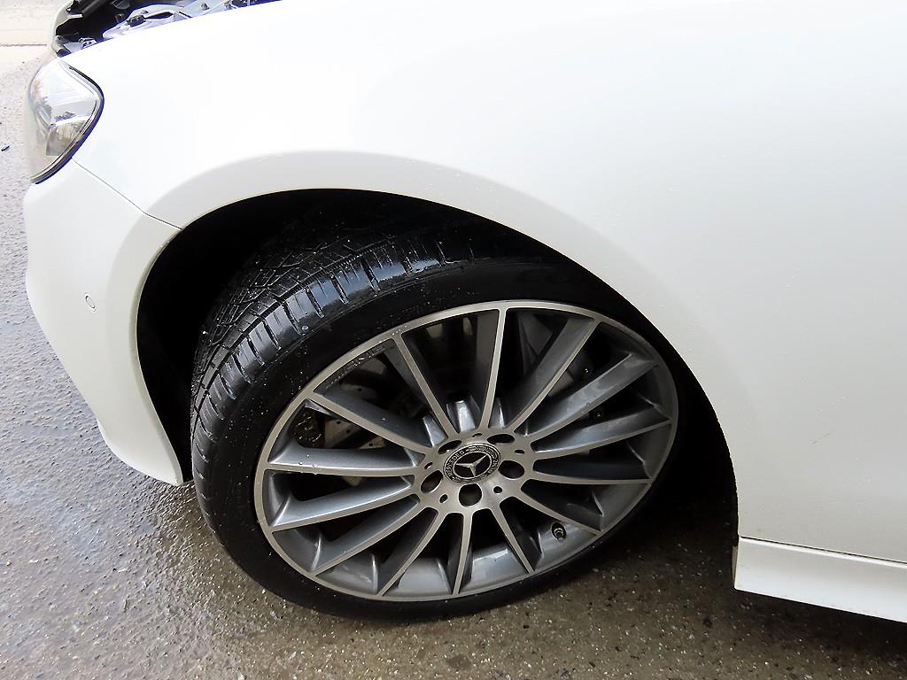 Mercedes Benz E class 2017 Blanco - Importación desde Corea - HF Imports Iquique - Foto 20