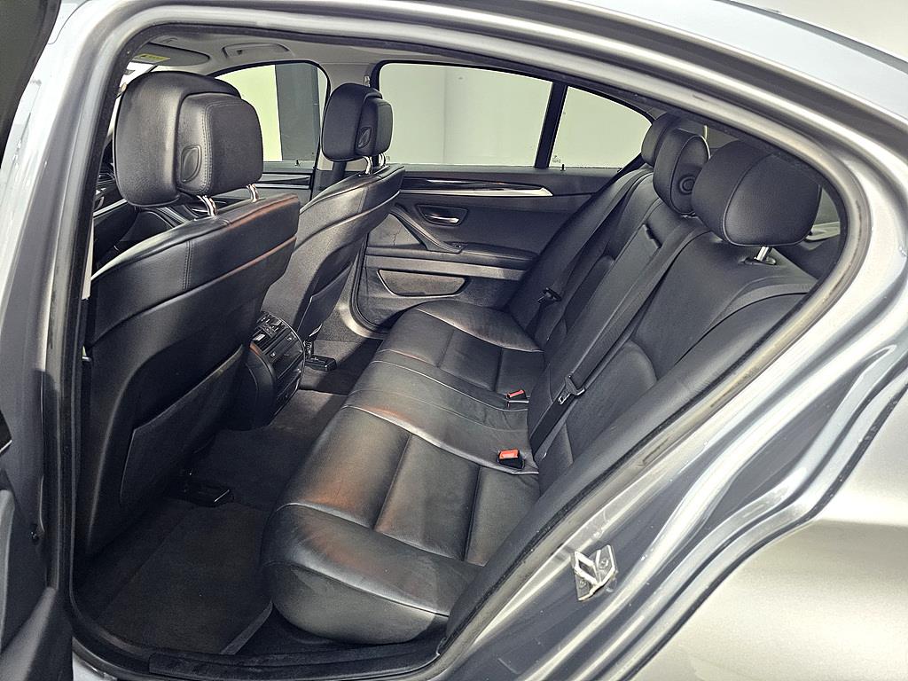 BMW 5 Series - Vista 9