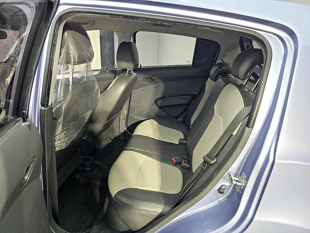 Chevrolet Spark - Vista 9