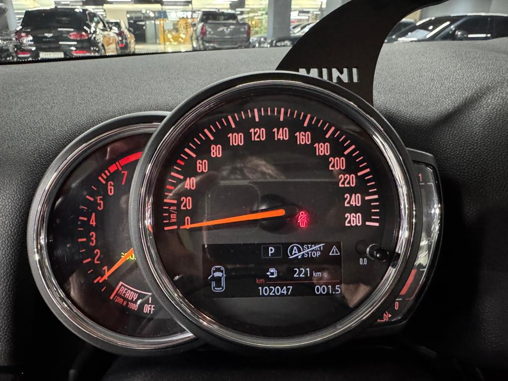 Mini Countryman - Vista 7