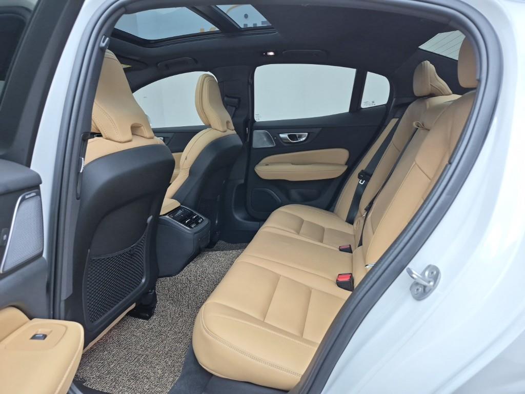 Volvo S60 - Vista 12