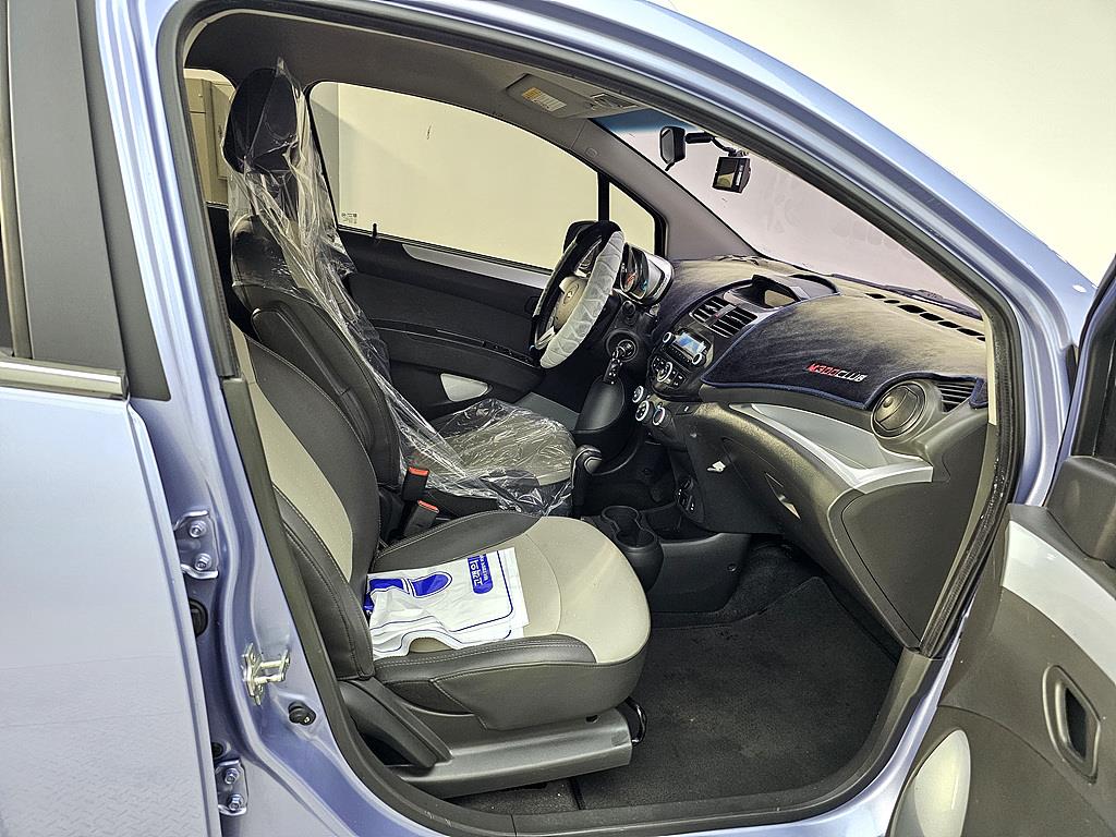 Chevrolet Spark - Vista 11