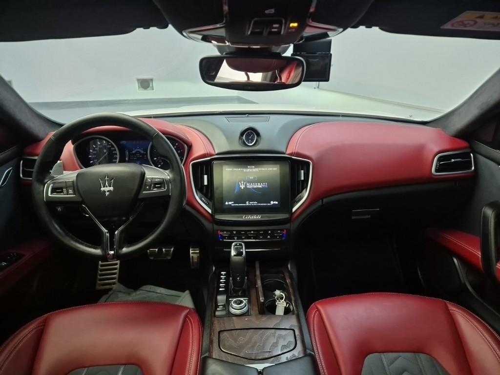 Maserati Ghibli - Vista 7