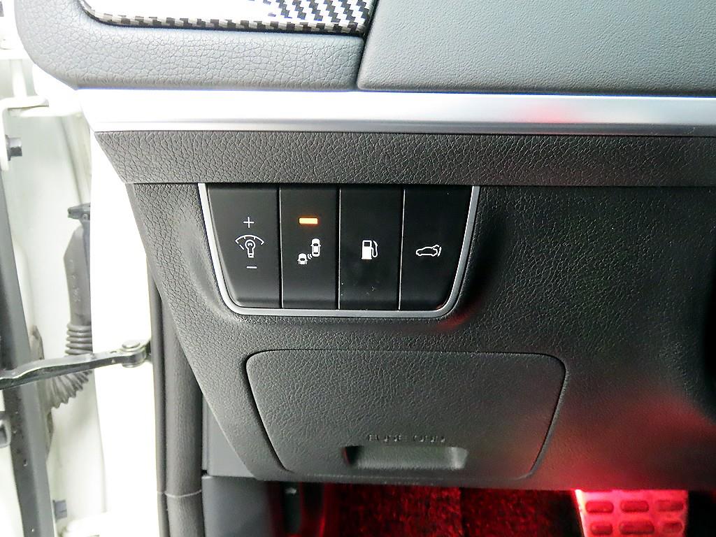 KIA Stinger - Vista 12