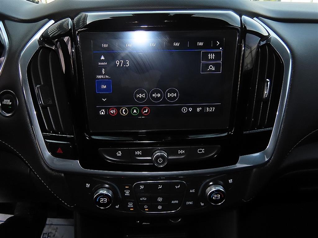 Chevrolet Travers 2022 Blanco - Importación desde Corea - HF Imports Iquique - Foto 13