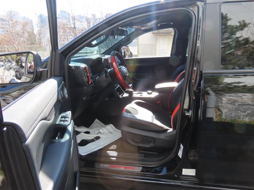 Ford Ranger 2025 Negro - Importación desde Corea - HF Imports Iquique - Foto 13